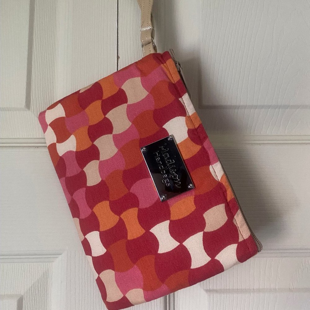 Wristlet